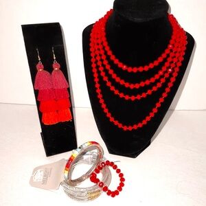 Necklace set